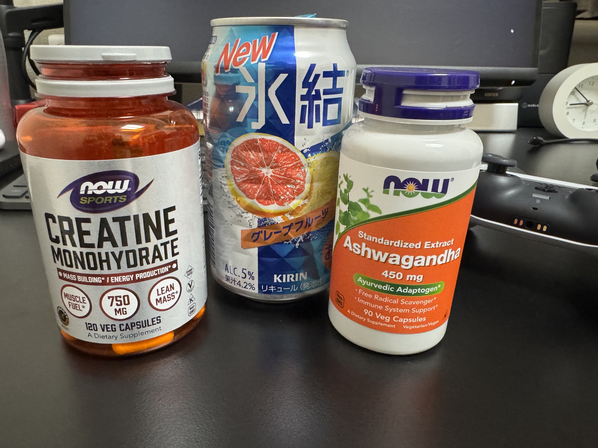 実際に飲んでいるNOW Foodsのクレアチンとアシュワガンダ